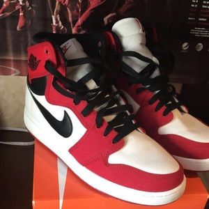 Air Jordan Chicago K.O. size 10.5